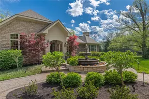 317 Colonial Ln, Washington Twp, OH 45429 - Photo 95