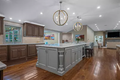 317 Colonial Lane, Washington Twp, OH 45429 - Photo 19