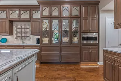317 Colonial Lane, Washington Twp, OH 45429 - Photo 15