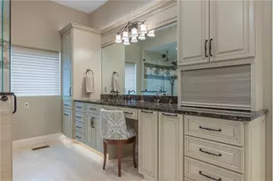 317 Colonial Ln, Washington Twp, OH 45429 - Photo 53