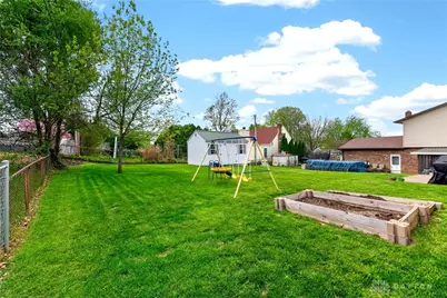 614 Louise Drive, Xenia, OH 45385 - Photo 5