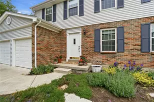 4024 Locus Bend Dr, Bellbrook, OH 45440 - Photo 5