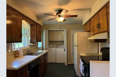 295 S Main Street, Centerville, OH 45458 - Photo 15