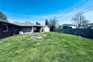 7176 Klyemore Dr, Huber Heights, OH 45424 - Photo 15
