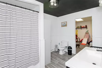 207 W North, West Manchester, OH 45382 - Photo 13