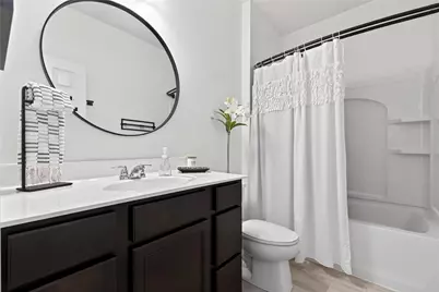 10023 Washington Glen Drive, Washington Twp, OH 45458 - Photo 5