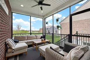 10023 Washington Gln Dr, Washington Twp, OH 45458 - Photo 25