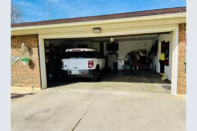 1254 Howard Drive, Greenville, OH 45331 - Photo 5