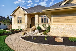 1475 Country Wood Dr, Bellbrook, OH 45440 - Photo 5