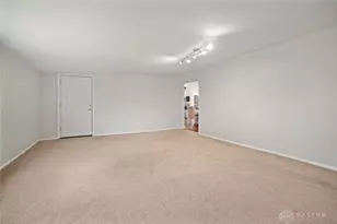 2567 Dunhill Pl, Kettering, OH 45420 - Photo 11