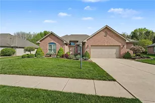9842 Scotch Pine Dr, Clearcreek Twp, OH 45066 - Photo 7