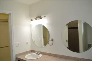 1280 Kentshire Dr, Centerville, OH 45459 - Photo 15