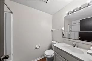 2294 Cross Village Dr, Miami Township, OH 45342 - Photo 23