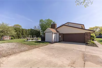 1675 Laurel Creek Drive, Troy, OH 45373 - Photo 41