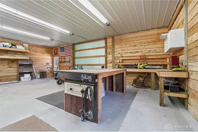 6275 Roundhead Road, New Vienna, OH 45159 - Photo 41