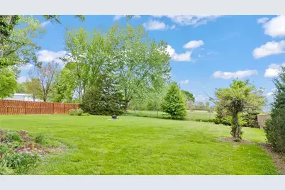 288 Gordon Road, Bethel Twp, OH 45504 - Photo 17