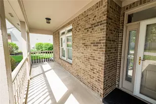7444 New York Way, Butler Twp, OH 45414 - Photo 5