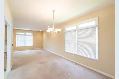 7444 New York Way, Butler Twp, OH 45414 - Photo 11