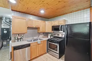 160 Belair Cir, Bellbrook, OH 45305 - Photo 11