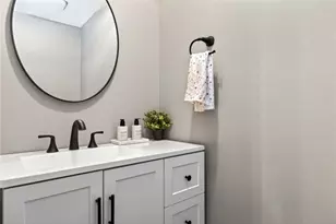 1180 Stillcreek Dr, Washington Twp, OH 45458 - Photo 21