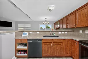325 Easton Manor Dr, Monroe, OH 45050 - Photo 9