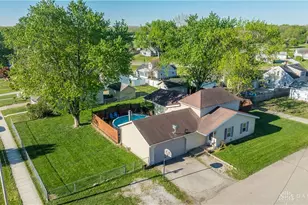 220 Racer St, Troy, OH 45373 - Photo 5
