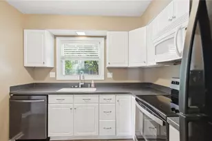 2136 Hewitt Ave, Kettering, OH 45440 - Photo 9