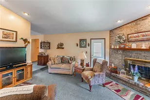 9274 Amchar Ct, Centerville, OH 45458 - Photo 5