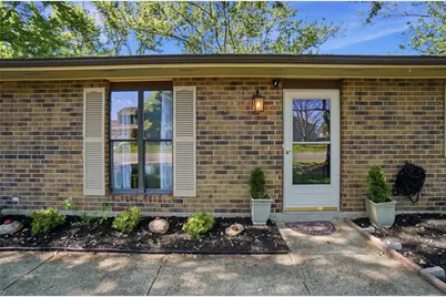 2476 Bradshire, Miami Township, OH 45342 - Photo 15