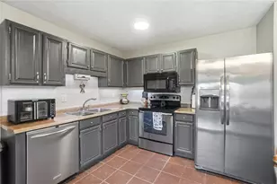 2476 Bradshire, Miami Township, OH 45342 - Photo 31