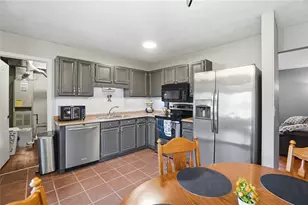 2476 Bradshire, Miami Township, OH 45342 - Photo 29