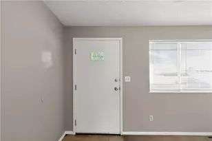3883 Elmira Dr, Kettering, OH 45439 - Photo 9