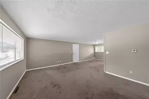 3883 Elmira Dr, Kettering, OH 45439 - Photo 15