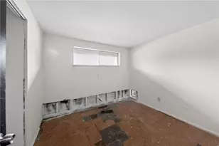 6051 Longford Rd, Huber Heights, OH 45424 - Photo 11