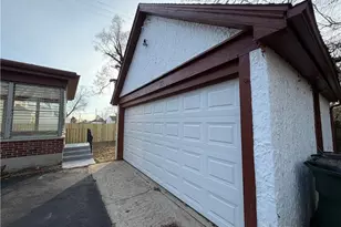 1615 Burroughs Dr, Dayton, OH 45406 - Photo 41