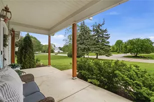 1881 Laurel Creek Dr, Troy, OH 45373 - Photo 9
