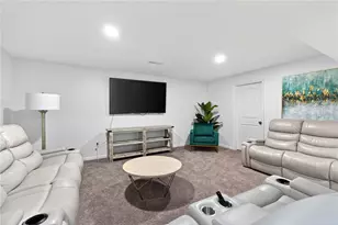 2067 Silver Linden Dr, Tipp City, OH 45371 - Photo 43