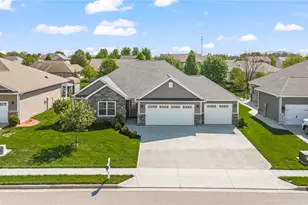 1151 Parklawn Ct, Troy, OH 45373 - Photo 5