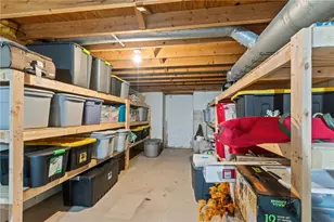 2460 Kewanna Ln, Beavercreek, OH 45434 - Photo 37