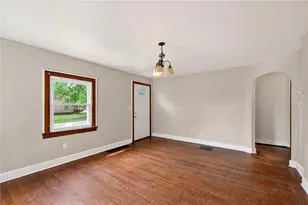 2005 Edgeworth Ave, Harrison Twp, OH 45414 - Photo 9