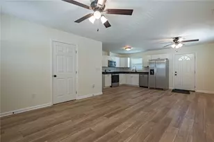 4087 Klepinger Rd, Dayton, OH 45416 - Photo 5