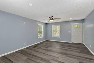 5227 Shasta Ave, Dayton, OH 45417 - Photo 5