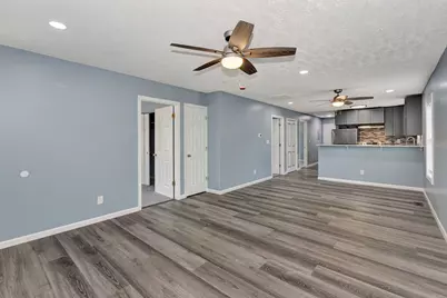 5227 Shasta Avenue, Dayton, OH 45417 - Photo 9