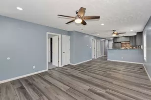 5227 Shasta Ave, Dayton, OH 45417 - Photo 9