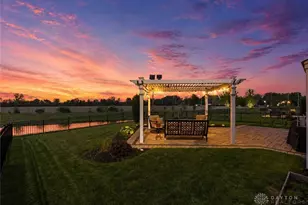 977 Cedar Grv Dr, Tipp City, OH 45371 - Photo 65