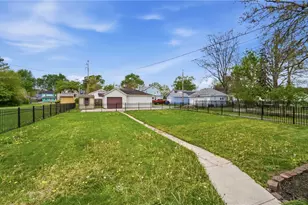 317 S 2nd St, Tipp City, OH 45371 - Photo 43