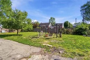 1745 S Smithville Rd, Dayton, OH 45410 - Photo 25
