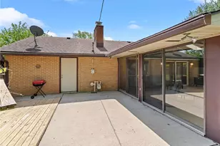 1125 Georgian Dr, Kettering, OH 45429 - Photo 37