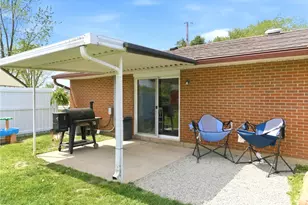 444 Scarborough Ct, New Lebanon, OH 45345 - Photo 27