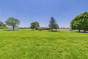 674 W Main St, New Lebanon, OH 45345 - Photo 3